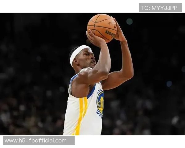 希尔德底角三分失手巴特勒无奈甩手表示不满 希尔德底角三分失手巴特勒无奈甩手表示不满