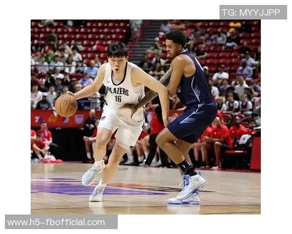小杨在NBA赛场上体验防守强度与竞争性交学费的成长之路