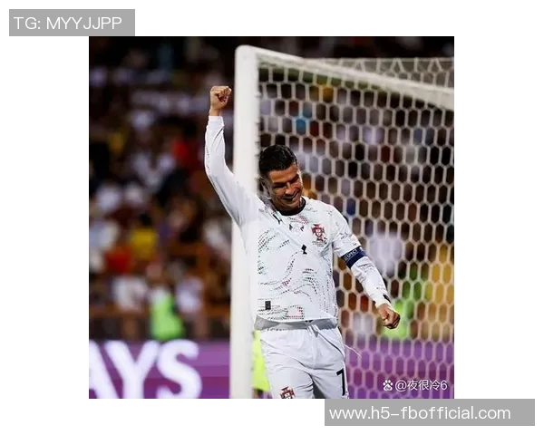 葡萄牙主帅谈爱尔兰失利C罗对国家队的忠诚令人钦佩 葡萄牙主帅谈爱尔兰失利C罗对国家队的忠诚令人钦佩