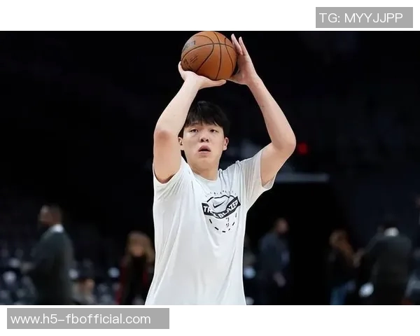 美媒分析杨瀚森未来发展关键在于明年一月的交易决策与球队策略调整