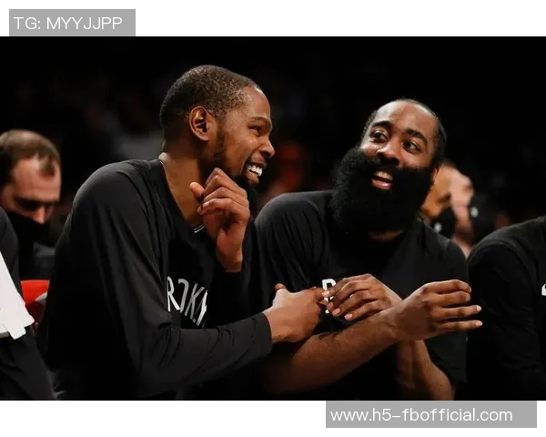 NBA官方发布詹姆斯哈登历史前十得分手集锦精彩回顾