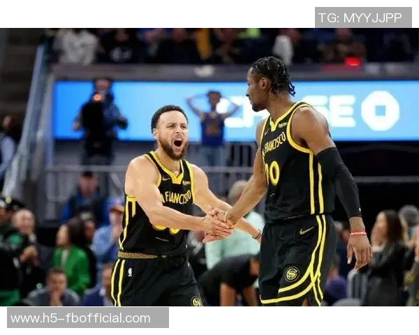 勇士力克对手终结连败库里追梦巴特勒同框庆祝胜利